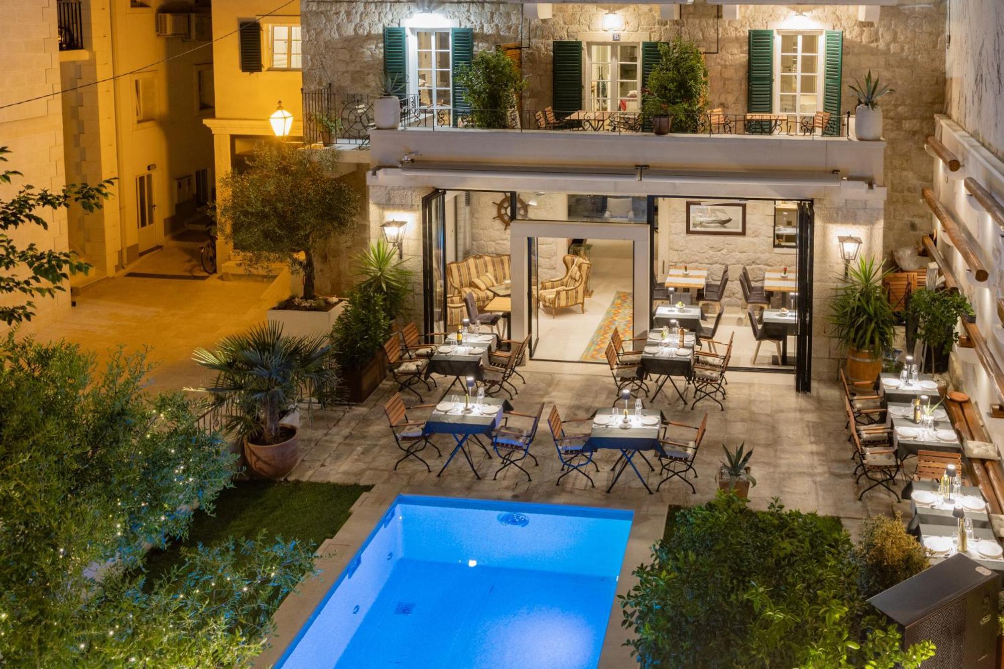 New - Casa Columba - 4 Star Design Boutique Hotel With Outdoor Pool & Private Garden (Adults Only) Makarská Exteriér fotografie